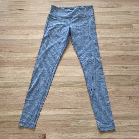 Lululemon Reversible Run: Turn Around Tight Sz 10 - Picture 3 of 6